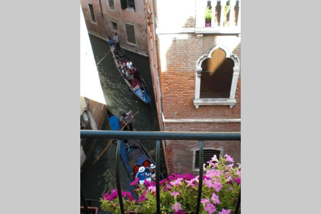 Leoncini With A Wonderful Canal View Venedig Eksteriør billede