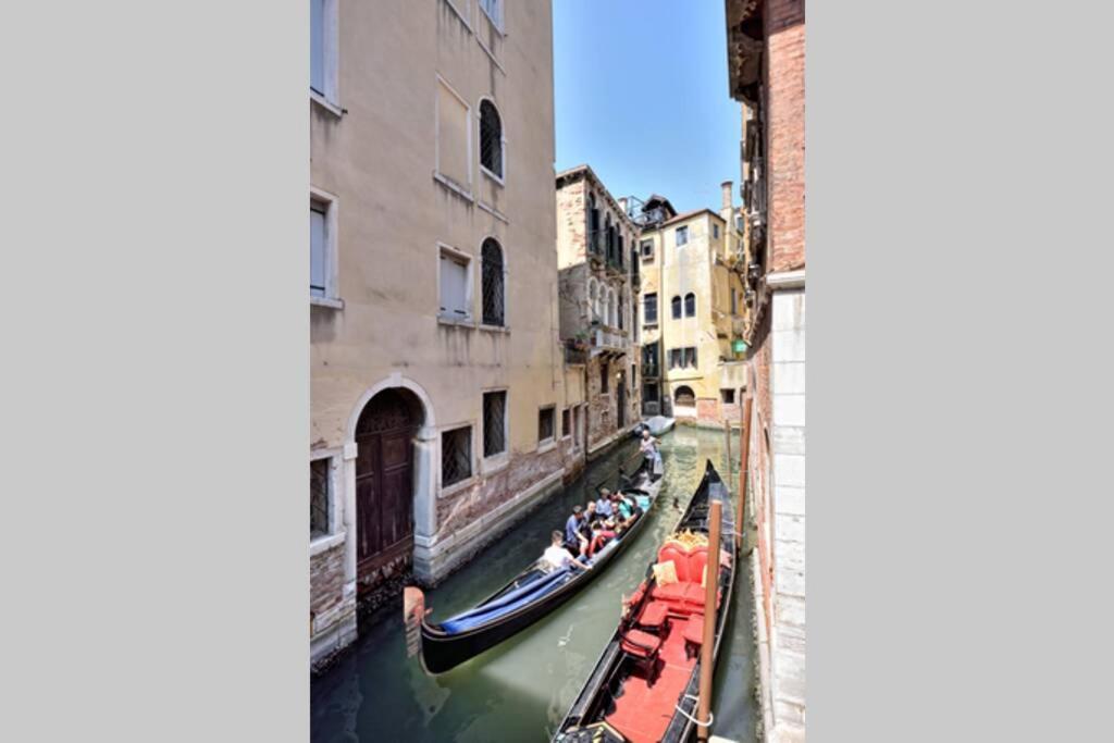 Leoncini With A Wonderful Canal View Venedig Eksteriør billede