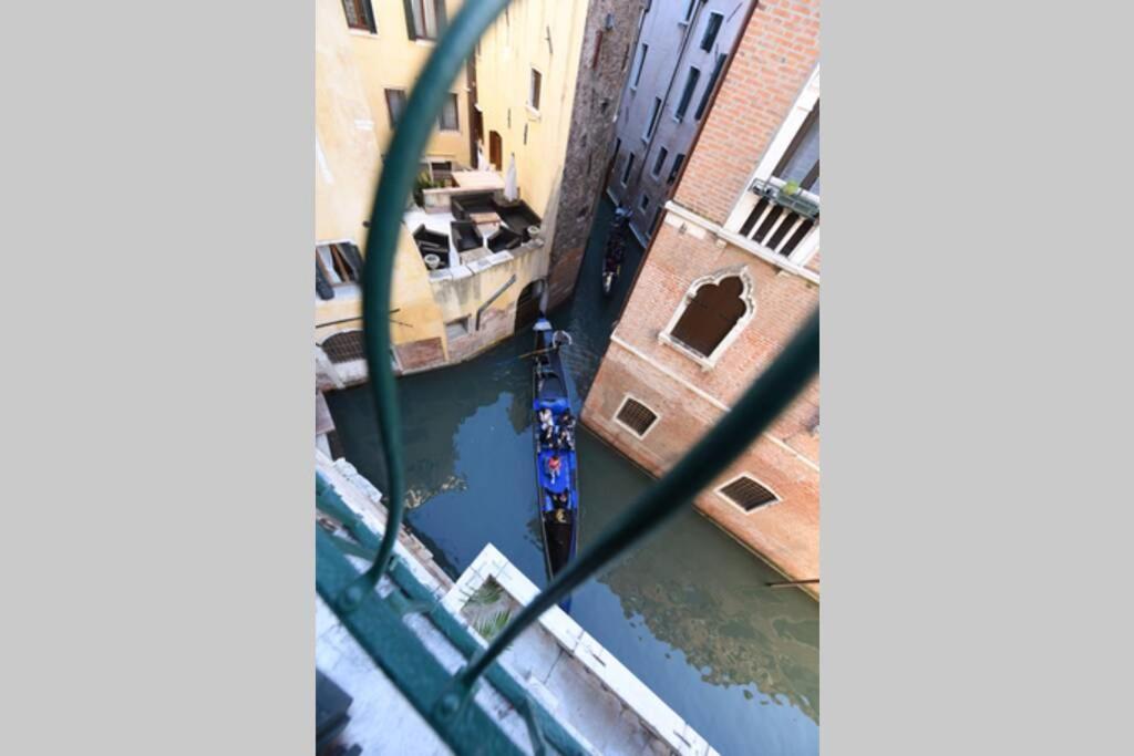 Leoncini With A Wonderful Canal View Venedig Eksteriør billede